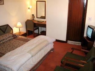 Hotel Snowcrests Manor 4*