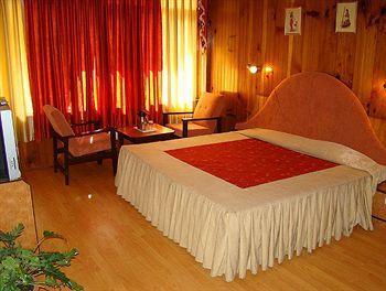Apple Paradise Hotel 4*