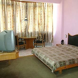 Hotel Yak 3*