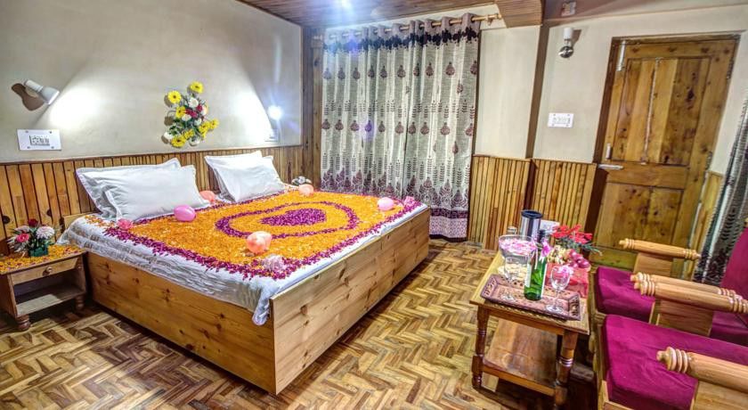 Himalayan Hotel Manali (Himachal Pradesh)
