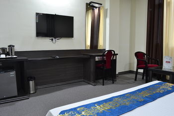 Apple Nest Hotel Manali (Himachal Pradesh)