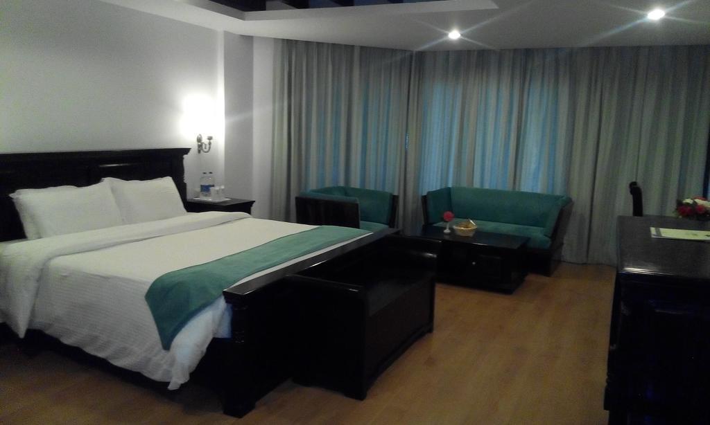 Manuallaya The & Resort 5*