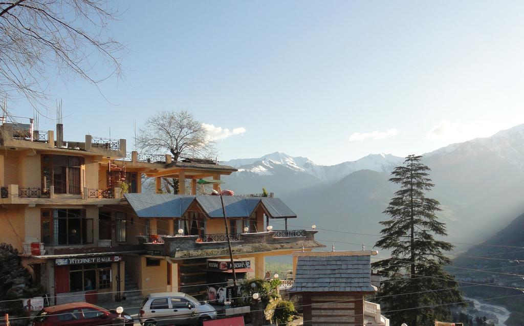 New Mannat * Manali (Himachal Pradesh)