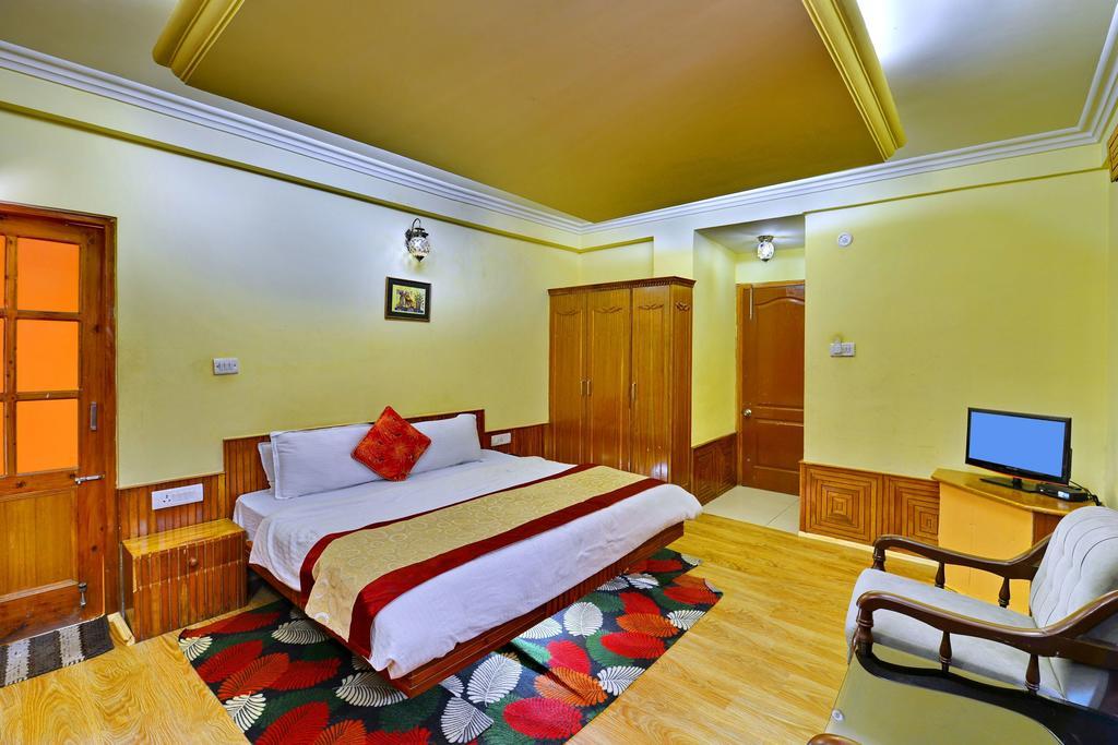 Riverine Villa