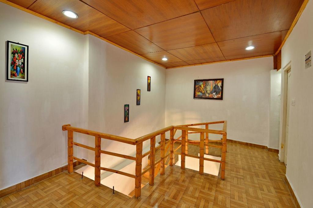 Riverine Villa