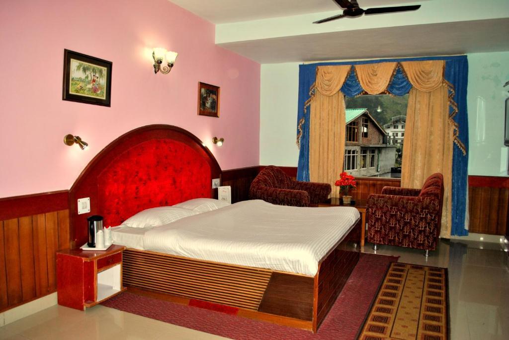 Snow Park Hotel 3*