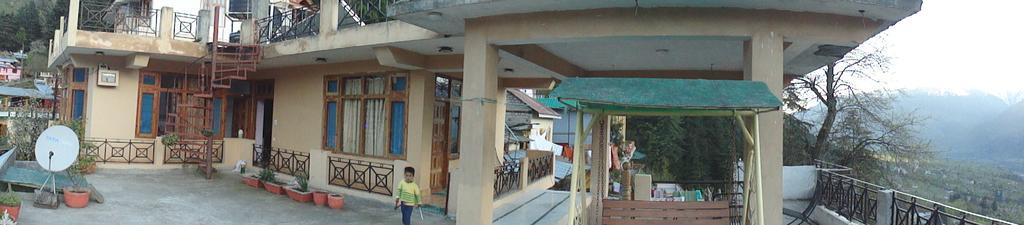 Homestay New Mannat *
