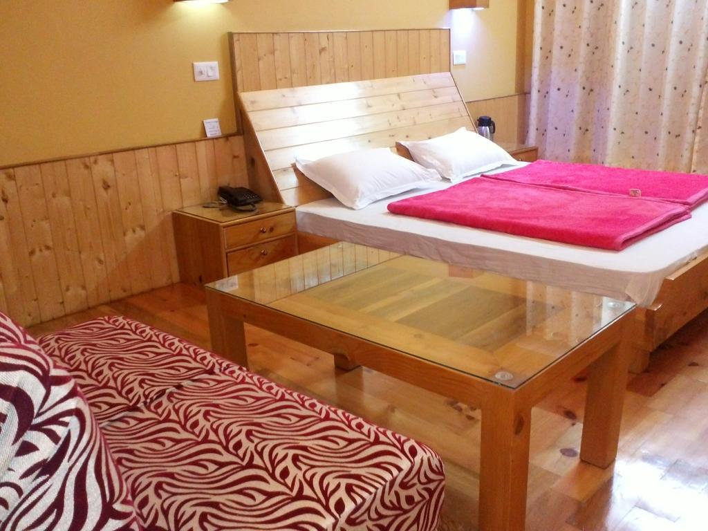 New Mannat * Manali (Himachal Pradesh)