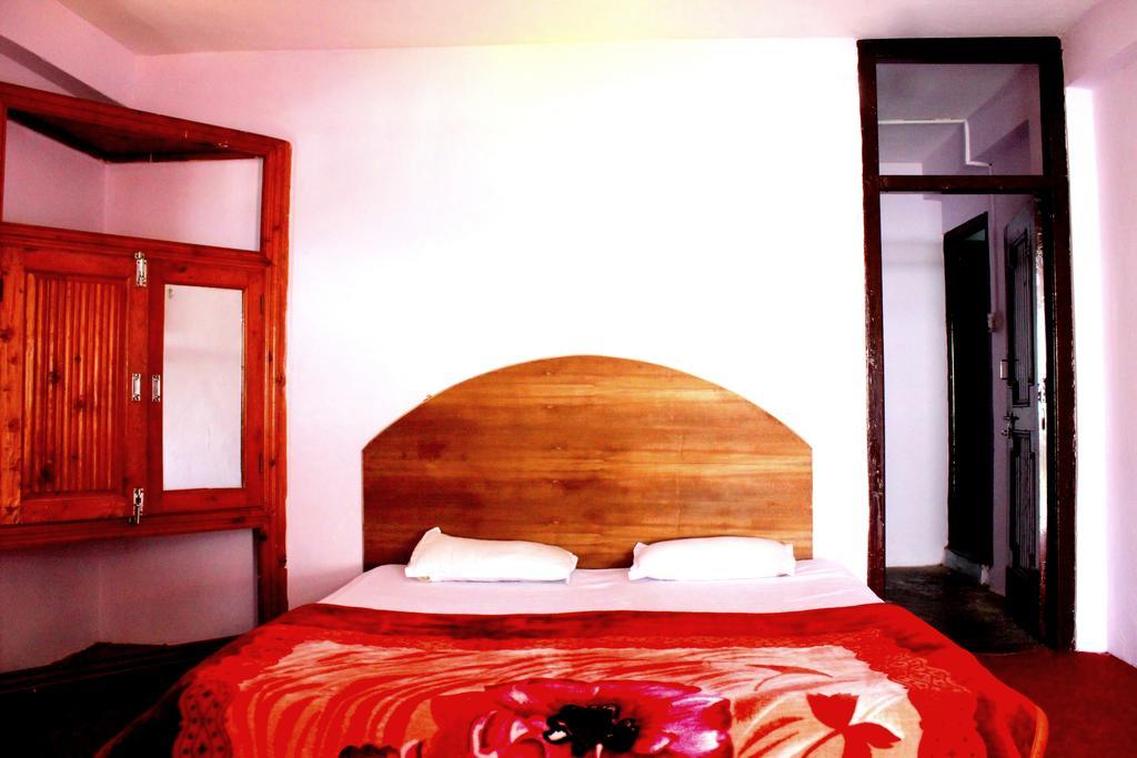 Oak Land House Hostel *