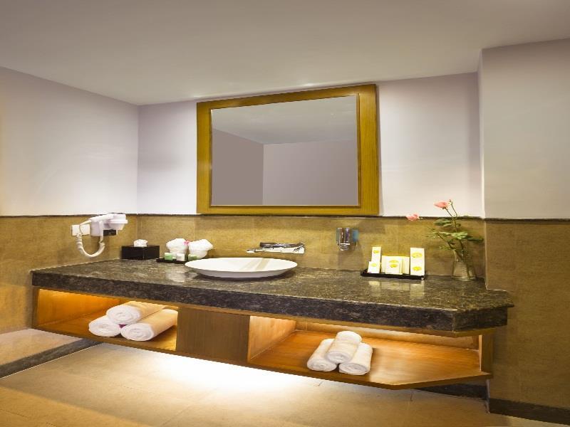 Sterling Resort 4*