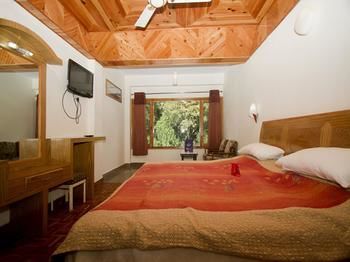 Hotel Oyo Premium Apple Garden Manali (Himachal Pradesh)