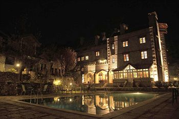 Resort The Himalayan 5*