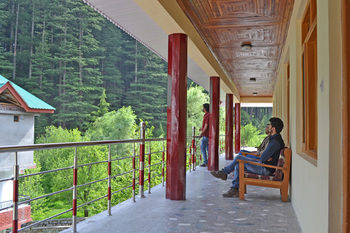 Hotel Chetna Manali (Himachal Pradesh)
