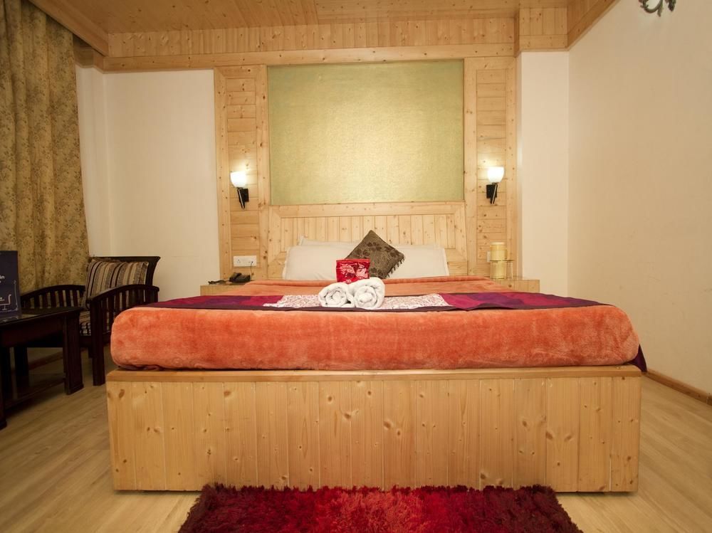 Oyo Premium Grand Hotel