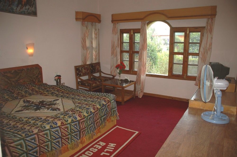 Hilltone & 3* Manali (Himachal Pradesh)