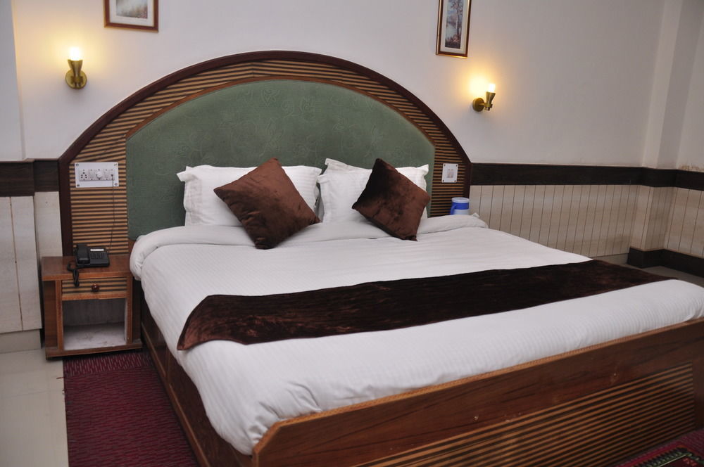 Hotel Snow Park Manali (Himachal Pradesh)
