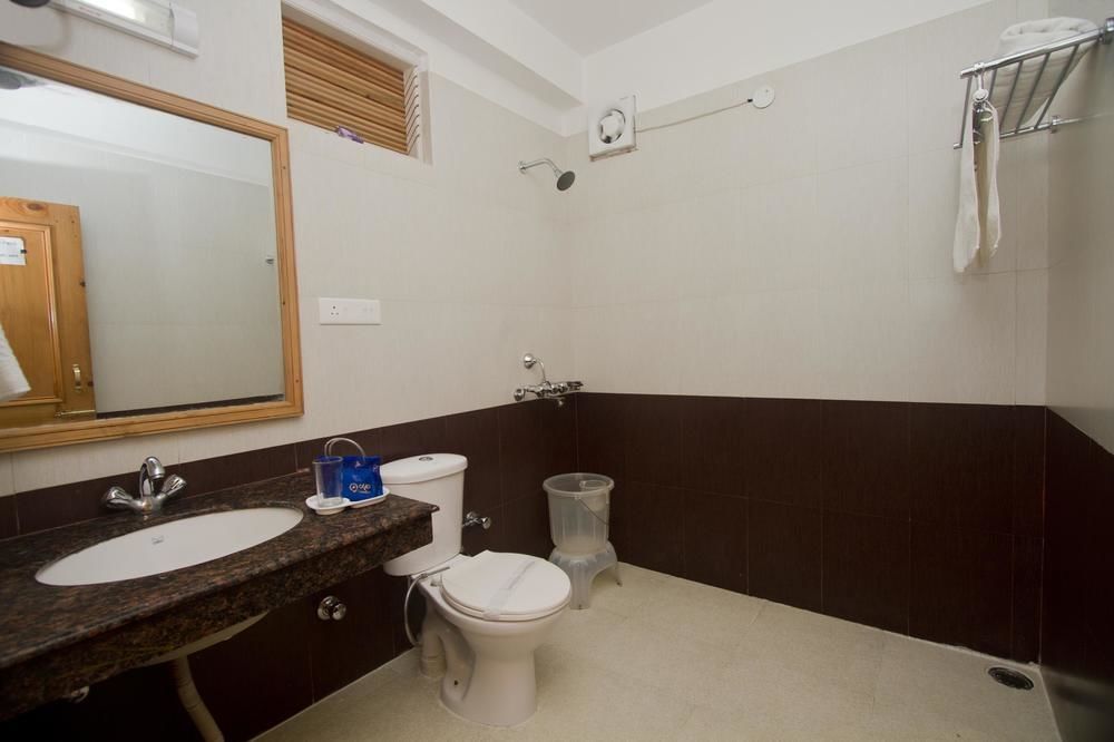 Oyo Premium Simsa Hotel