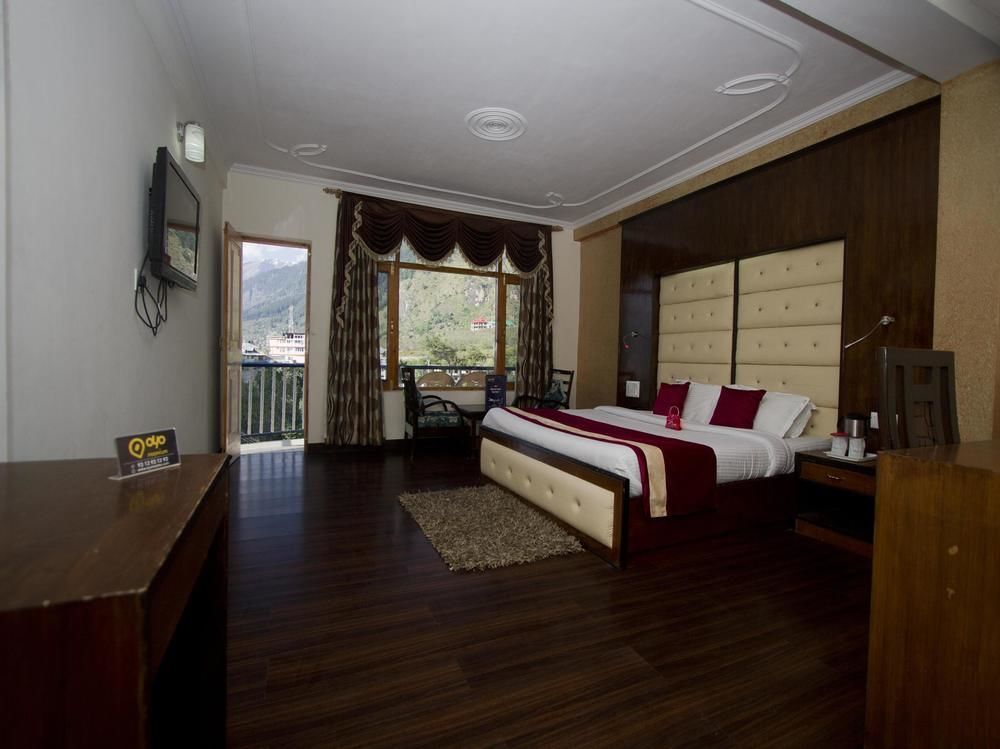 Hotel Oyo Premium Star Prini