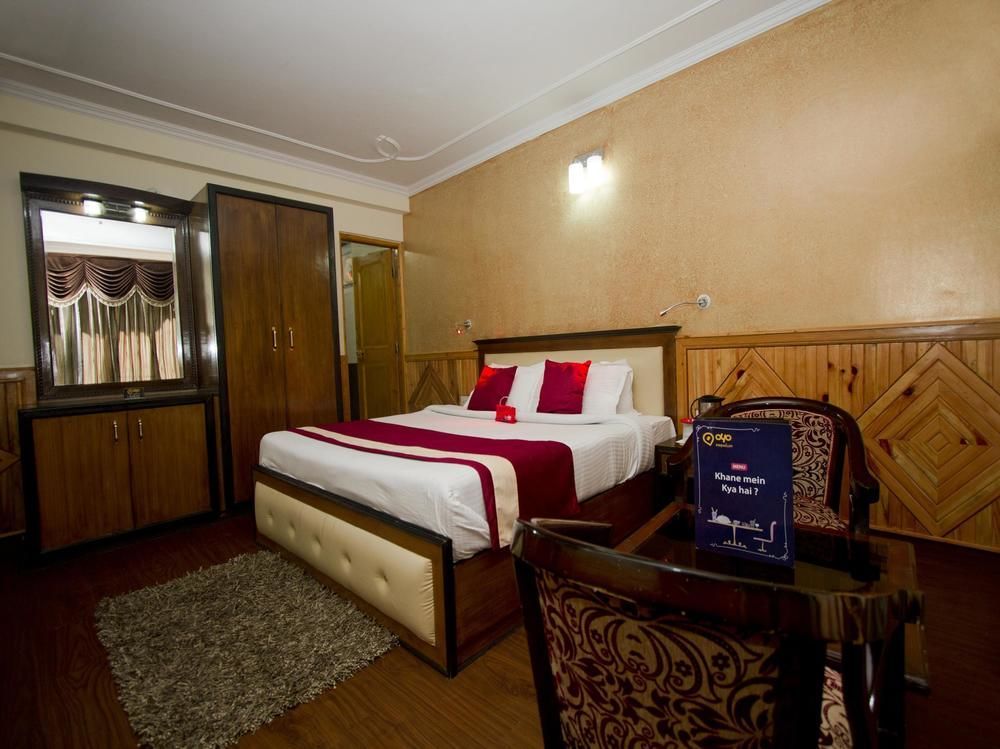 Hotel Oyo Premium Star Prini 3*