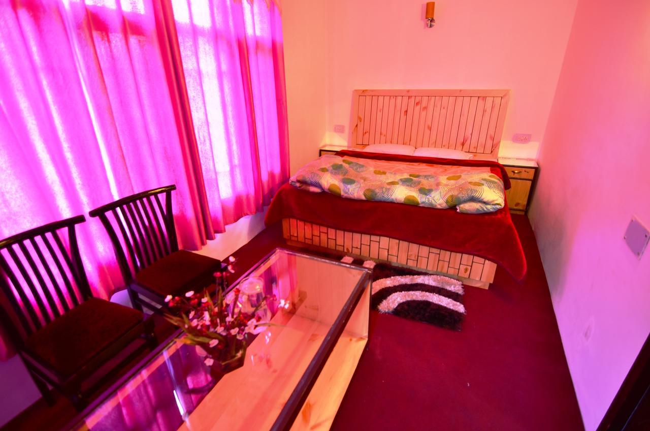 Hotel Seagull Hotel Manali (Himachal Pradesh)
