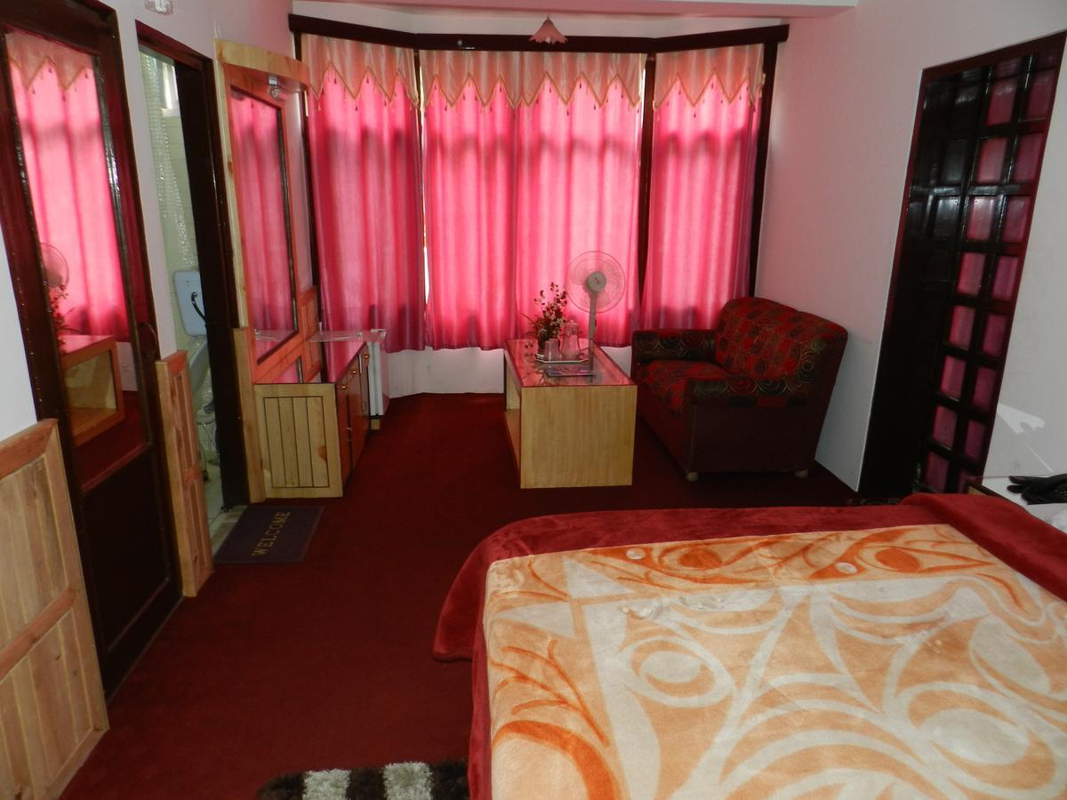 Hotel Seagull Hotel Manali (Himachal Pradesh)