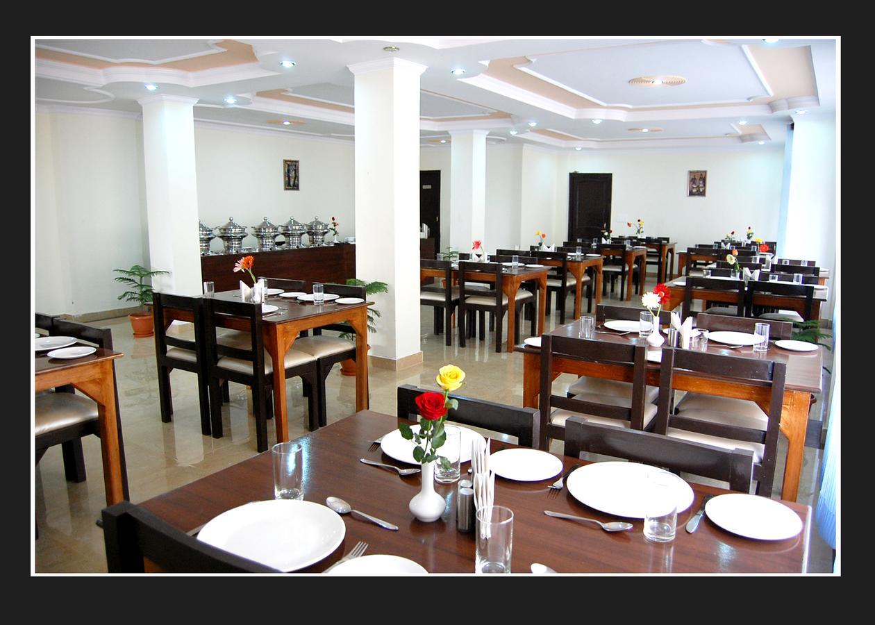 Apple Crescent Resort Manali (Himachal Pradesh)
