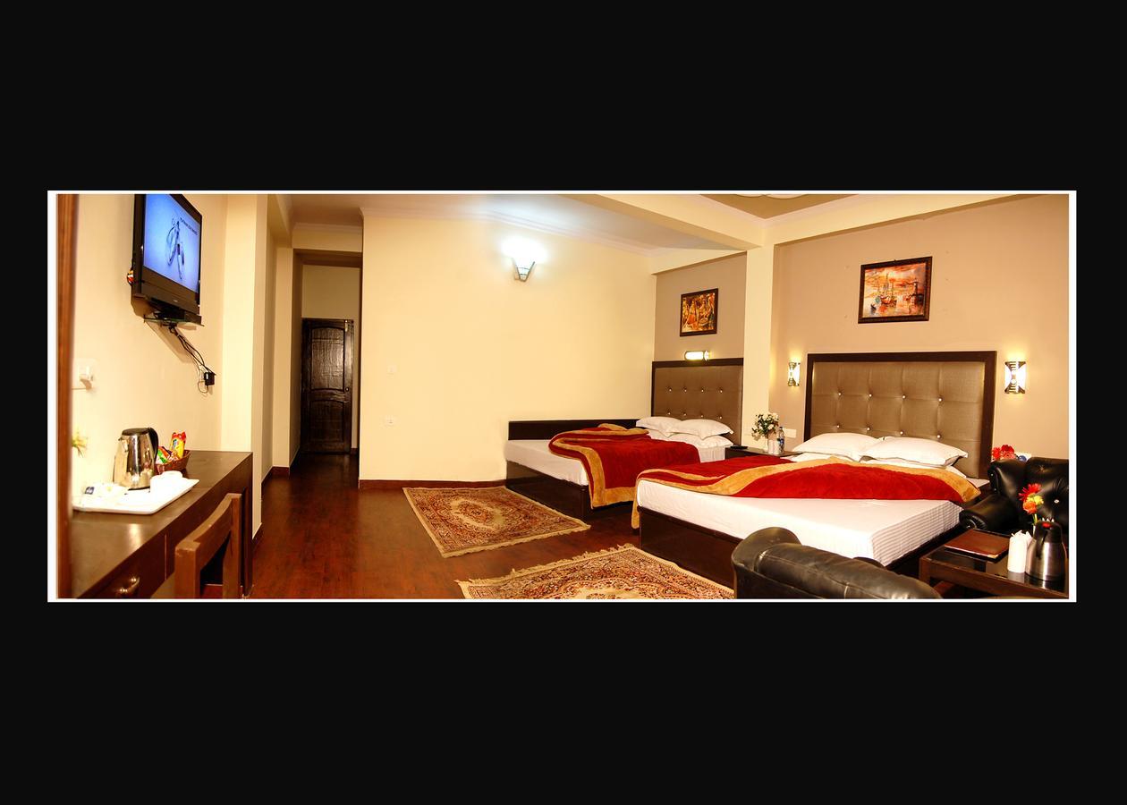Apple Crescent Resort