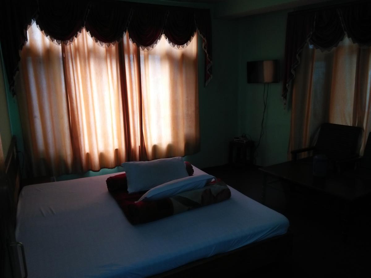 Hotel Neelkanth *