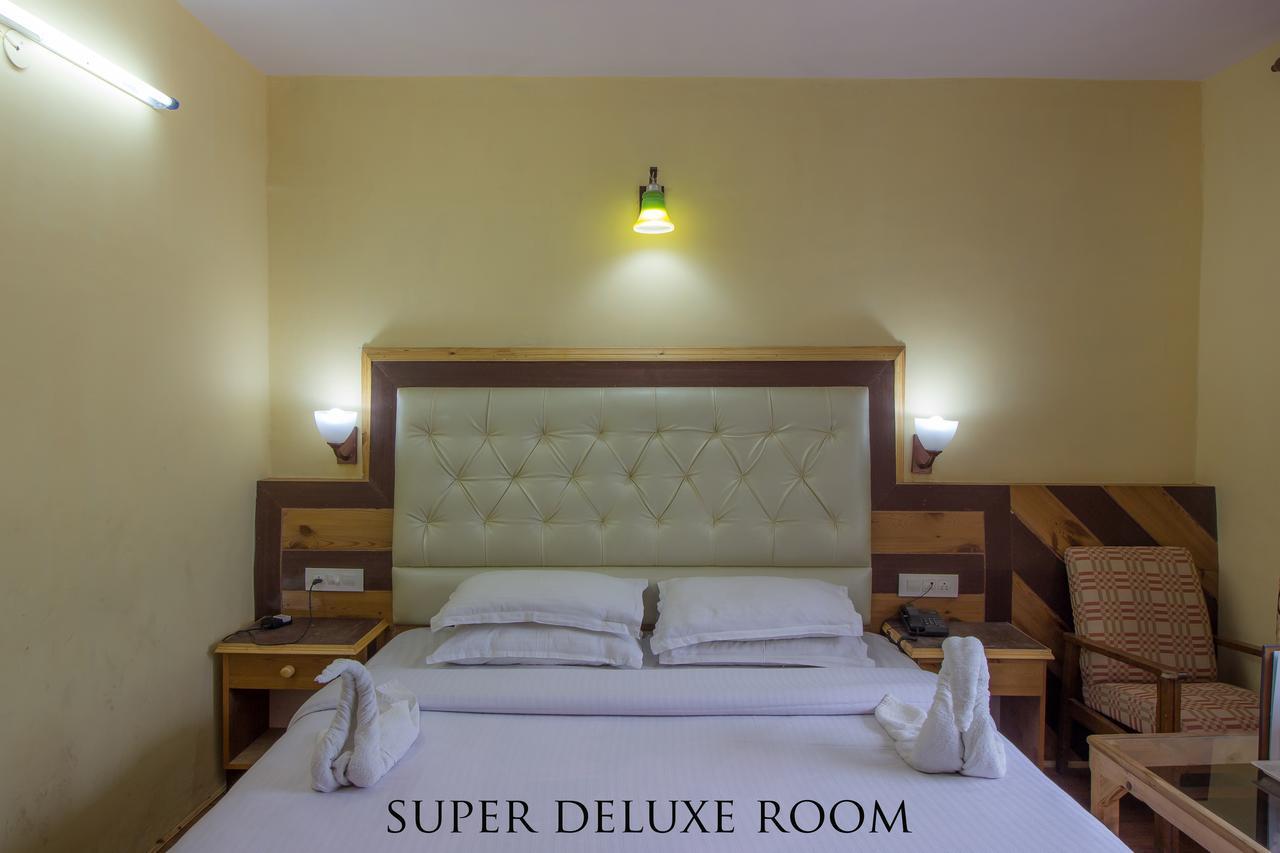 Neha Palace Manali (Himachal Pradesh)