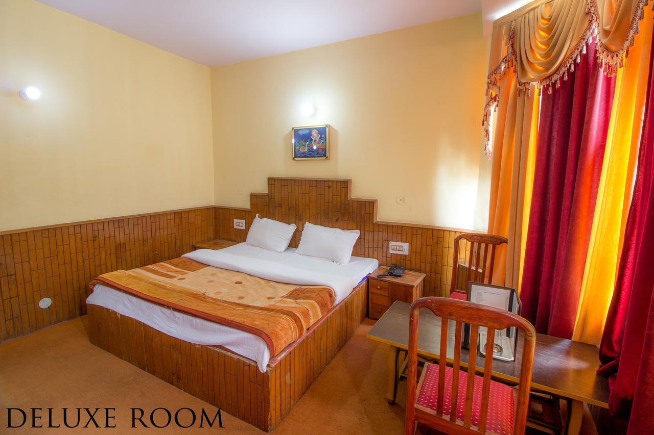Neha Palace Manali (Himachal Pradesh)
