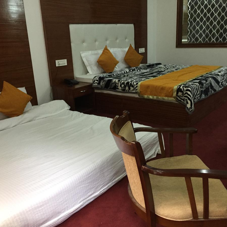 Apple Crescent Resort 3*