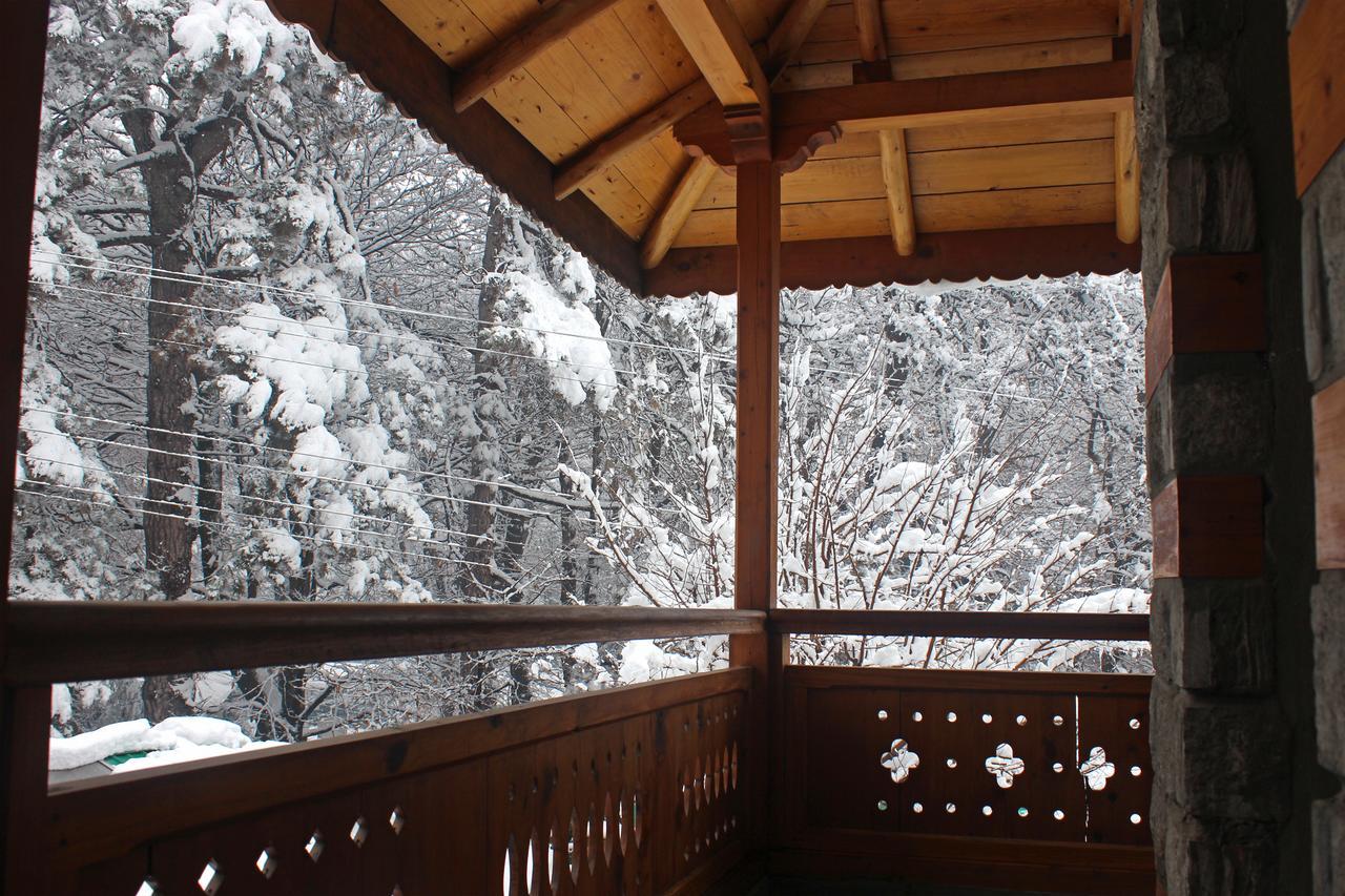 Johnson & Hotel Manali (Himachal Pradesh)