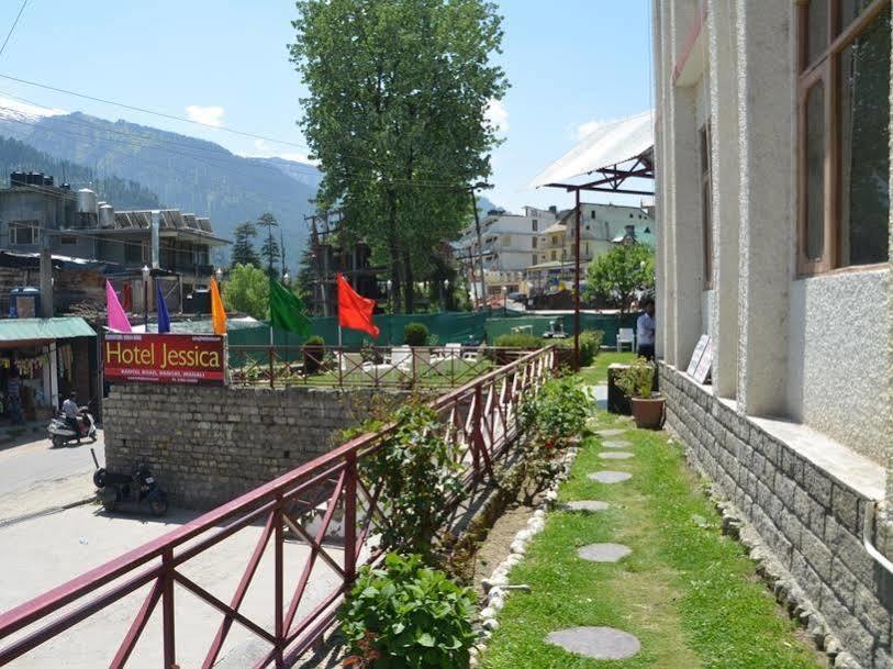Jessica Hotel Manali (Himachal Pradesh)