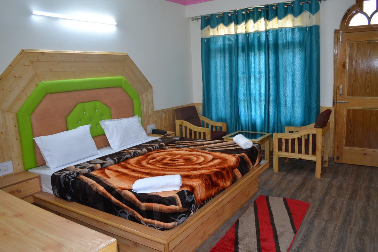 Hotel Rewat Residency 3*