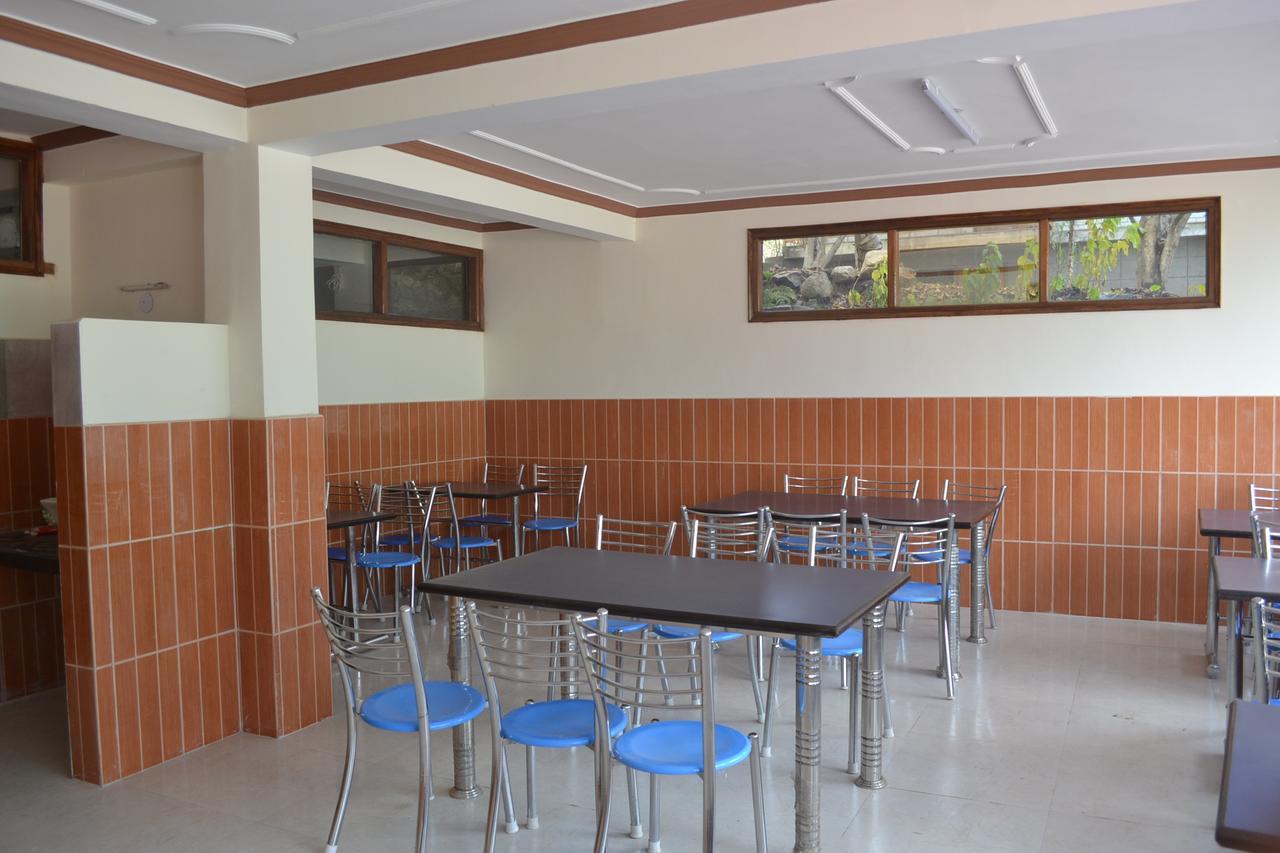 Rewat Residency