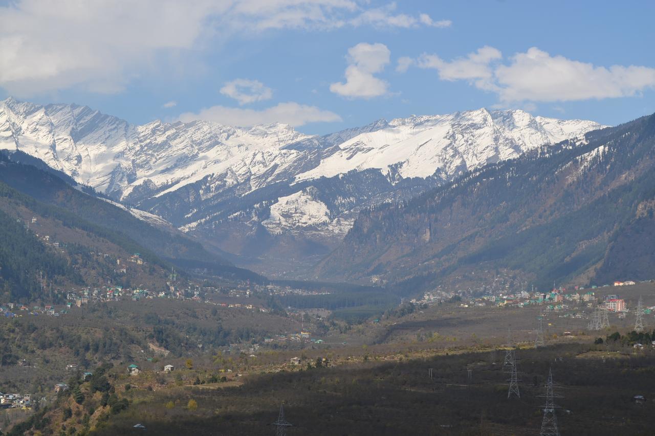 Hotel Rewat Residency Manali (Himachal Pradesh)