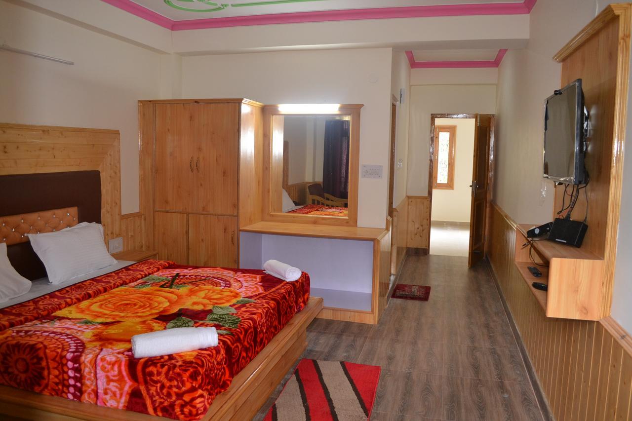 Rewat Residency 3*