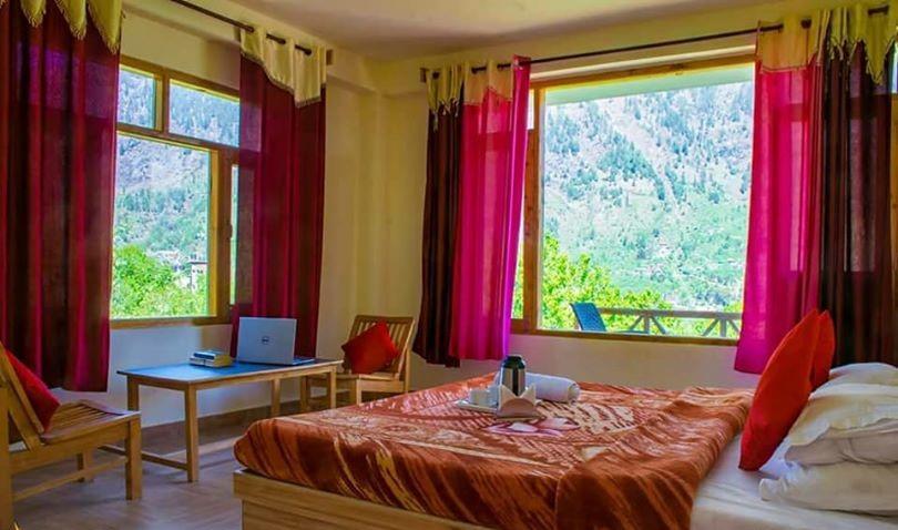 Apple Hotel Manali (Himachal Pradesh)