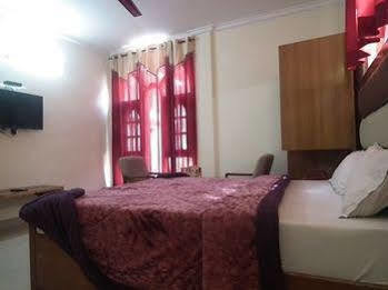 Hotel Crystal 3*