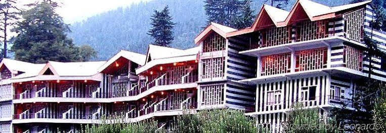 Glacier Manali (Himachal Pradesh)