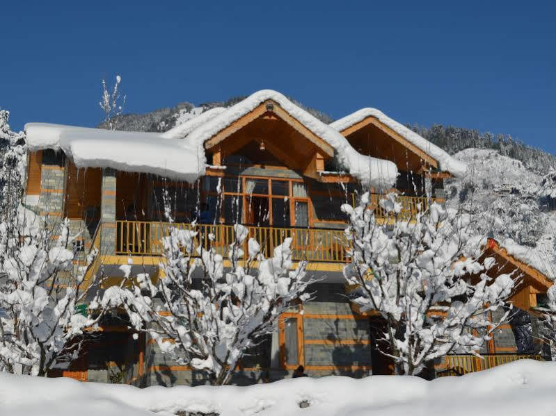 Gezellig - Tree Hill & Kanyal Lodge
