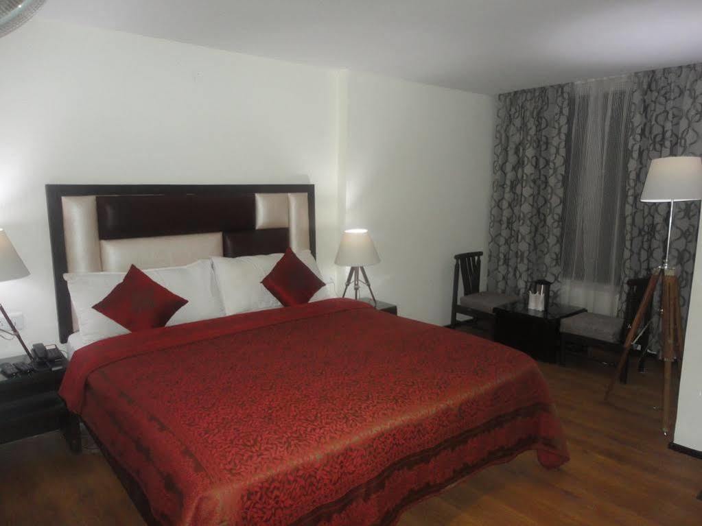 Swiss Wood 3*