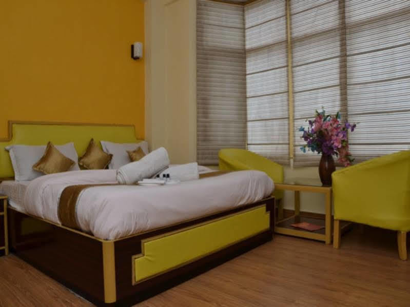 Treebo Manali Palace 3*