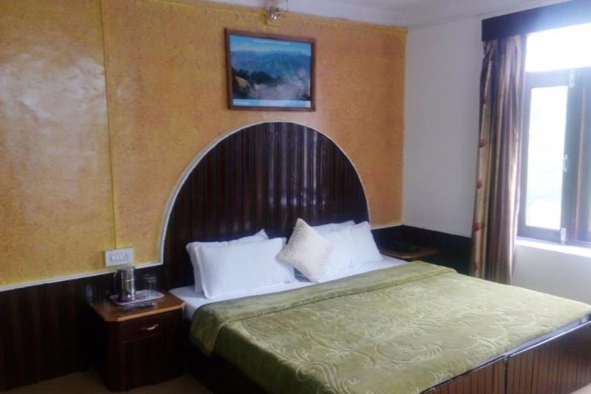Hotel Mountain Manali (Himachal Pradesh)