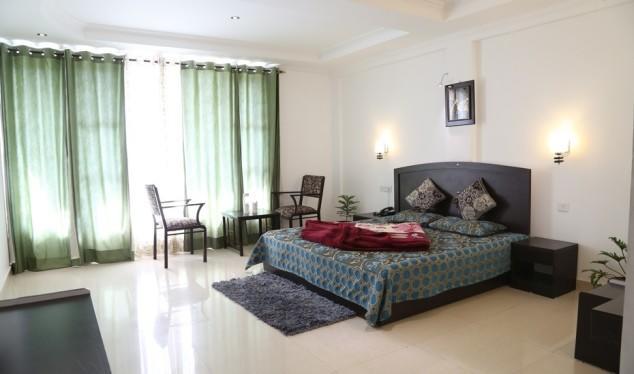 V Apple Croft Resort 3*