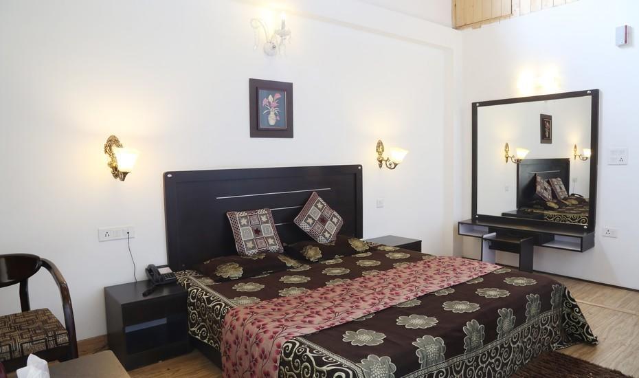 Resort V Apple Croft Manali (Himachal Pradesh)