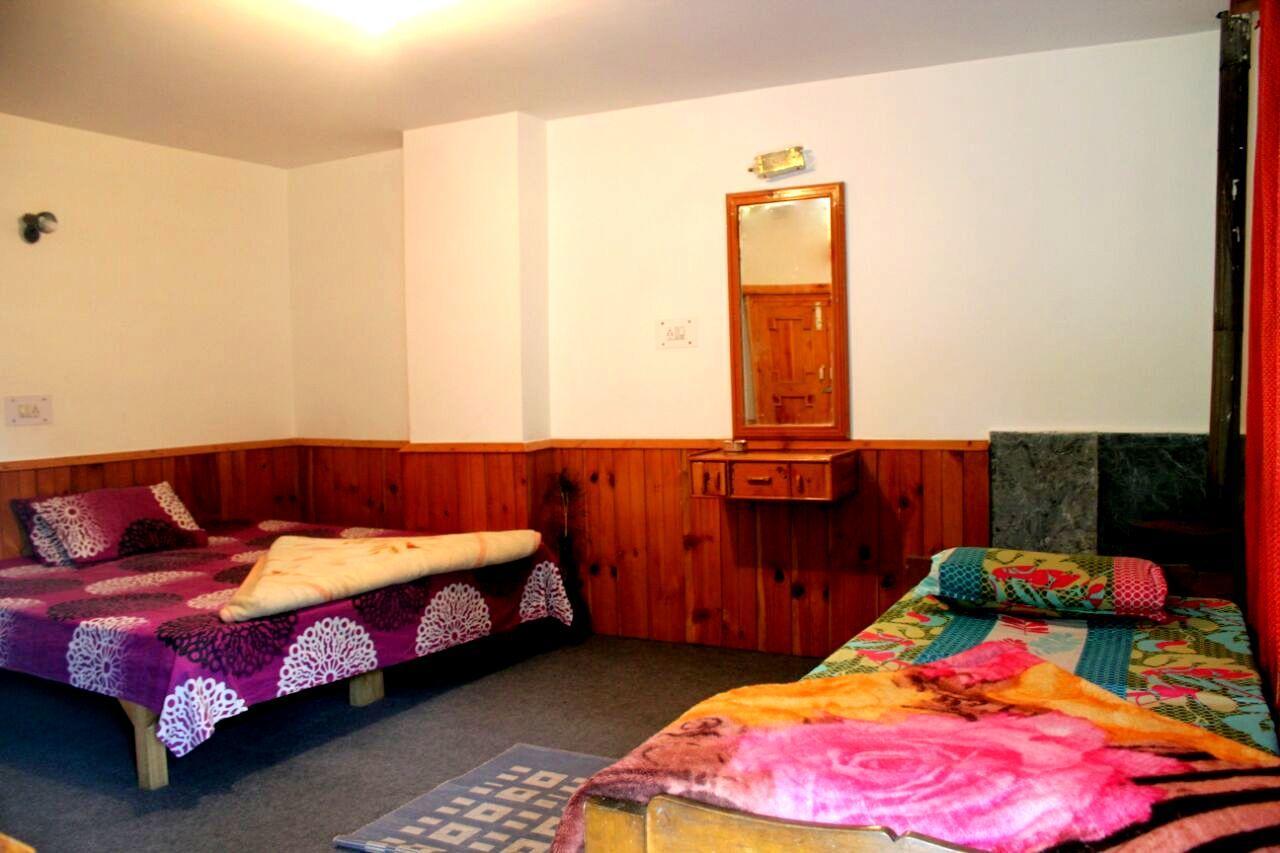 Rockway-the Backpackers' Hub Hostel *