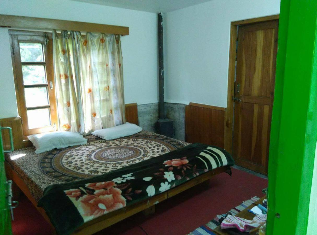 Rockway-the Backpackers' Hub *