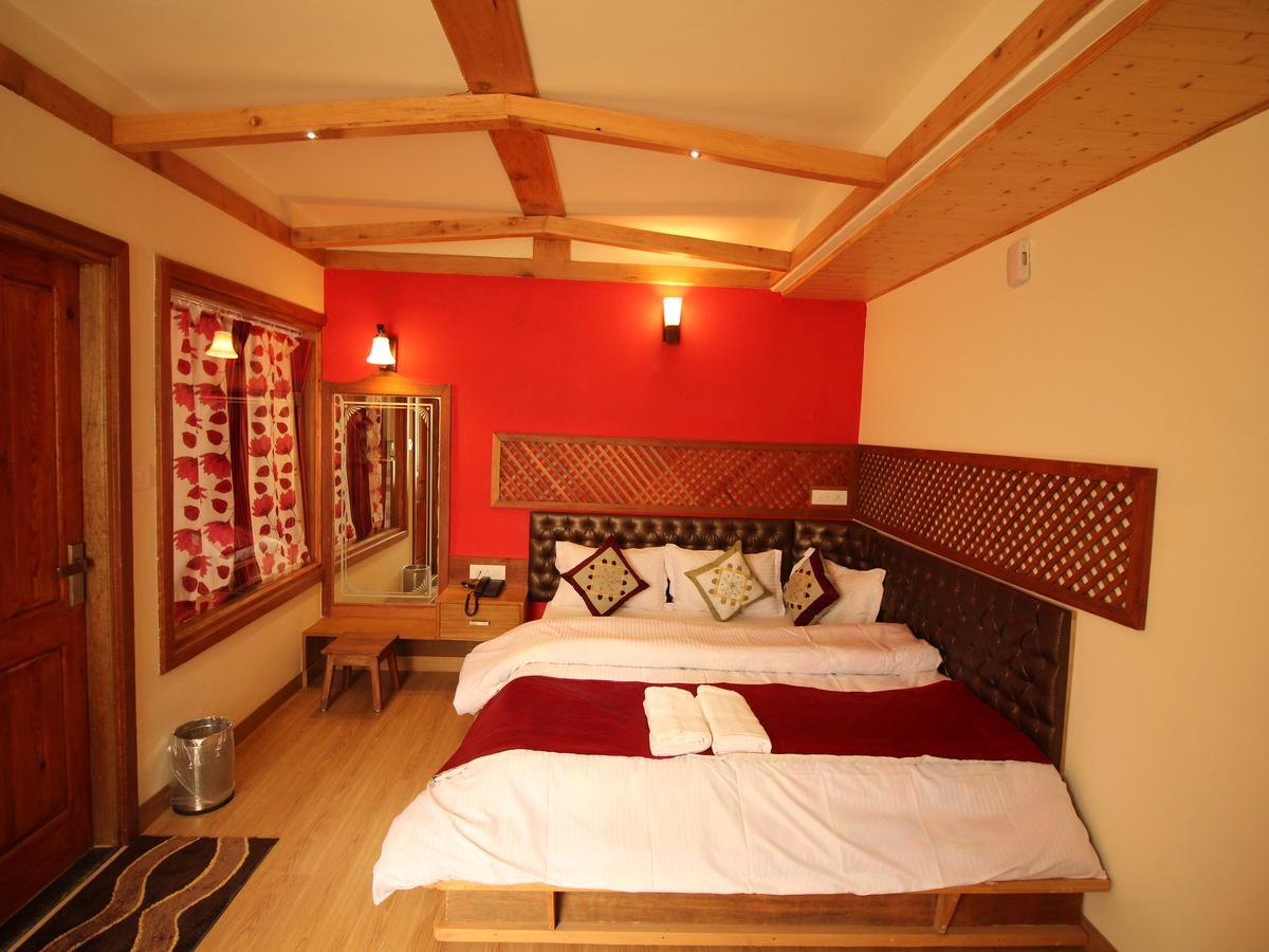 Tanglewood Hotel