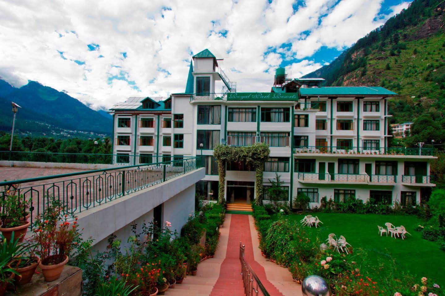 Royal Park Resort Manali (Himachal Pradesh)